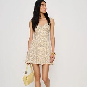 Reformation Wynn Dress in Lima size 0